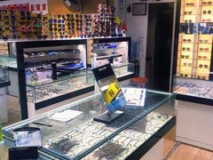 -三叶眼镜城(八佰伴店)
