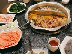 -仁虎老火锅(黄泥磅店)