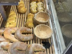 -焙丽拾光(麦凯乐直营店)