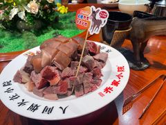 -乔家小院•非遗驴肉•本地小海鲜(滨河路店)