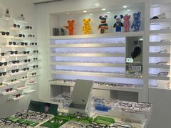 -浮光眼镜·蔡司视觉合作·数字验配中心(陆家嘴店)