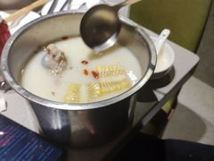 -海底捞火锅(海宁路店)