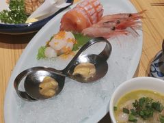 -花和海鲜自助(梅江店)