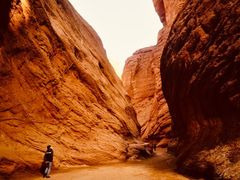 -天山神秘大峡谷