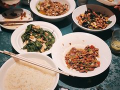 -呷湘厨·鱼汤捞饭·剁椒鱼头·辣椒炒肉(国家会展中心店)