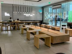 -喜茶(杭州滨江宝龙店)