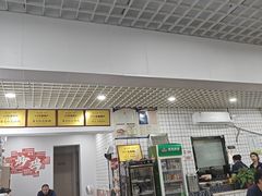 -八两八金·莱芜特色炒鸡(市南漳浦路店)
