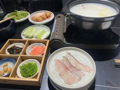 -牛牛和牛海鲜粥底火锅(长虹国际城店)