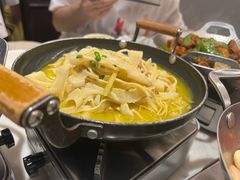 -小菜园新徽菜(南京秦淮龙蟠汇店)