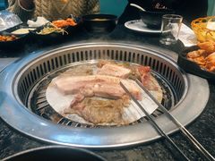 -烤路里·韩国品质自助烤肉(石路天虹4号店)