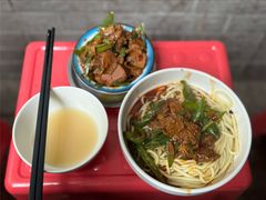 回锅肉浇头-上池面馆(上池正街39号院店)