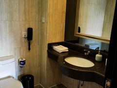 -山东大学学府大酒店(千佛山地铁站店)