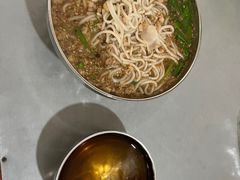 -正宗杨记普洱酸醋米线(总店)