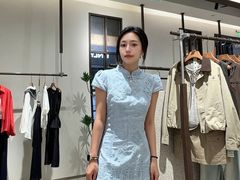 -王府井奥莱棋盘山小镇