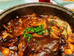 石锅碟鱼头-新海渔港·胶东海鲜家常菜·家宴(奥体中心店)
