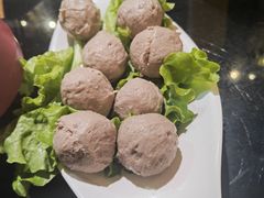 -潮汕三宝鲜牛肉火锅