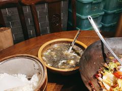 -富正毅三下锅·湘西韵味(天门山索道店)