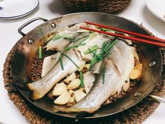 花椒呛伍鱼-阿忠食坊大排档·20年老店(万象城店)