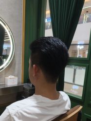 -逸丝风尚专注烫染