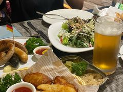 -又见马甲M8融合西餐厅(体育中心店)