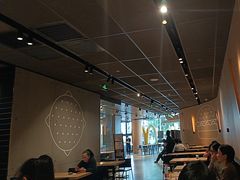 -麦当劳(湖滨路店)