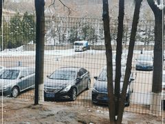 -蟒山国家森林公园-停车场