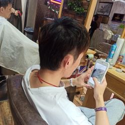 点击看大图 -首脑美发沙龙