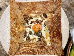 鸡蛋蘑菇熏肉荞麦可丽饼-RAC BAR(安福路店)