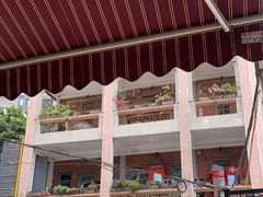 -乌糖沙茶面(民族路店)