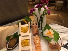 -雍和会海鲜姿造自助(湖东路店)