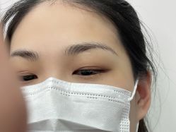 -一个差评成就的纹眉店