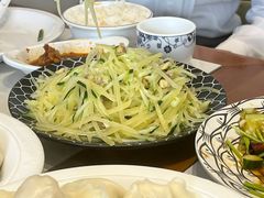 土豆丝炒蚬肉-海知道大连海鲜水饺(南山大冲店)