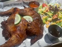 -Dragon Pizza•圆脸龙披萨·牛排餐厅