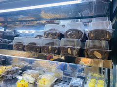 面包甜点陈列柜-幸福蛋糕坊(金顶街店)