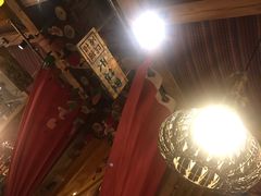 -老牌坊云南鱼豆花火锅(爱建店)