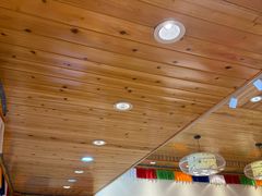 -乡土特色.冷锅鱼.牦牛肉汤锅