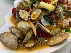 -覃记海鲜美食餐厅