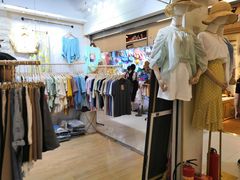 -广州白马服装市场