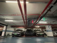-理想汽车(世纪汇店)