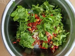 -黑竹沟新场牛肉火锅