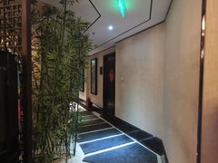 -汤泉良子.足疗按摩.SPA(中关村店)