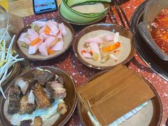 -赵美丽·重庆社区火锅·直营店(火车东站·中豪国际店)