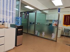 -宠颐生中康贝怡动物医院