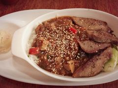 -玛格萝妮比萨屋(四平店)