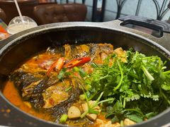 -荣公馆鱼头泡饭(巢湖万达店)