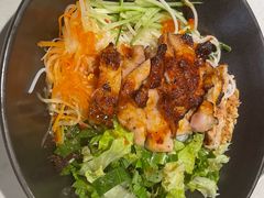 -美奈小馆·越南料理(中航城君尚购物中心店)