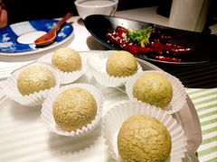 翡翠爆浆榴莲汤团-桂满陇天书(南京德基旗舰店)