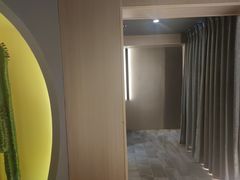 -得闲·高空SPA(东盟店)