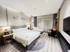 -乔治莫兰迪酒店(济南解放路山东大学店)