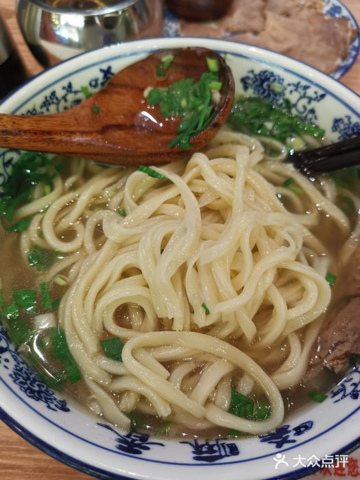 唏嘛香·金城牛大(晶品店)唏嘛香牛肉面(荞麦棱子)图片